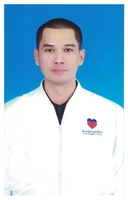 นายสันติ ถนอมเนื้อ