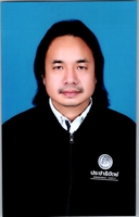 นายวริศ มีไชโย