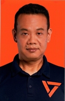 นายไพโรจน์ บัวเผื่อน