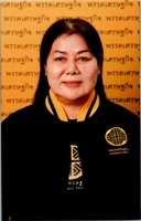 นางสาวนำโชค งามสง่า